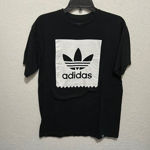 Adidas tee